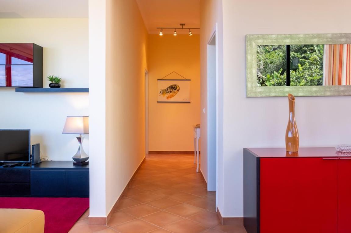 Guestready - Hikers Haven Hotel Sao Roque Do Faial Bagian luar foto